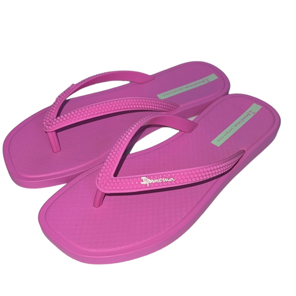🌟NWOT🌟 Ipanema Pink Flip Flops